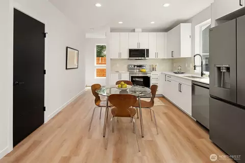 Other - 908 29th Ave, Seattle, WA 98122 photo 1 of 9