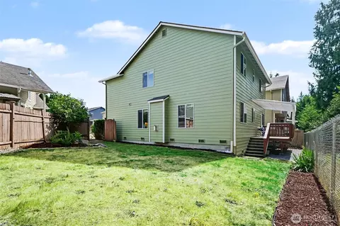 Exterior - 13402 11th Pl W, Everett, WA 98204 photo 4 of 5