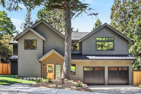 5911 105th Ave NE, Kirkland, WA 98033