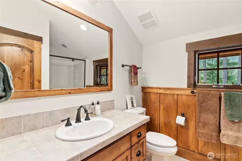 Bath - 62414 Corral Way E, Enumclaw, WA 98022 photo 4 of 5
