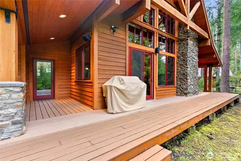 Exterior - 62414 Corral Way E, Enumclaw, WA 98022 photo 4 of 8