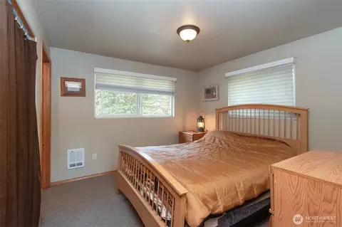 Bedroom - 470 510 Sherburne Rd, Sequim, WA 98382 photo 3 of 3