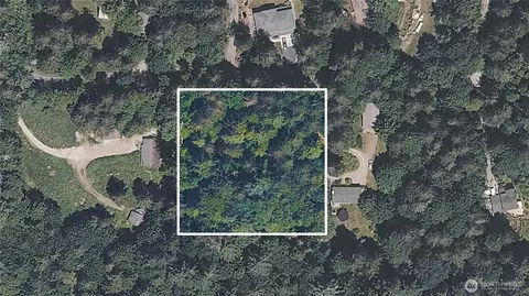 28505 SE 67th St, Issaquah, WA 98027