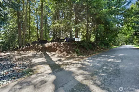 28505 SE 67th St, Issaquah, WA 98027