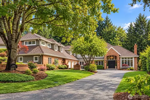 18138 NE 130th Pl, Redmond, WA 98052