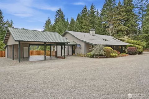 3546 Thorndyke Rd, Port Ludlow, WA 98365
