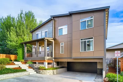 16310 1st Ave NE, Duvall, WA 98019