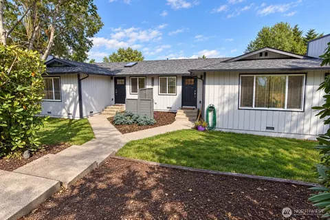 14213 Admiralty Way, Lynnwood, WA 98087
