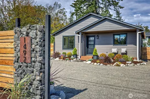 1492 Hastings Ave, Port Townsend, WA 98368