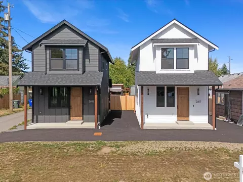 Exterior - 2815 25th St #C, Everett, WA 98201 photo 6 of 10