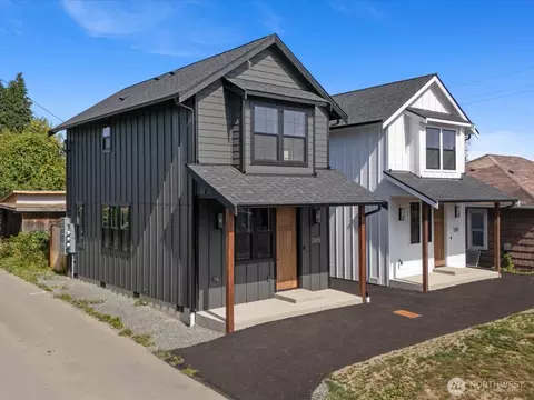 Exterior - 2815 25th St #C, Everett, WA 98201 photo 5 of 10