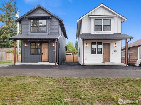 Exterior - 2815 25th St #C, Everett, WA 98201 photo 10 of 10