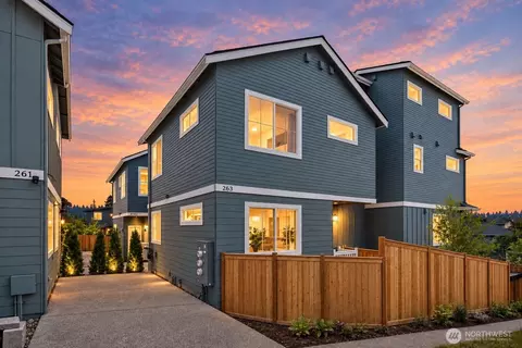 263 NW 42nd St, Seattle, WA 98107
