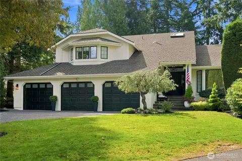2423 222nd Ave NE, Sammamish, WA 98074
