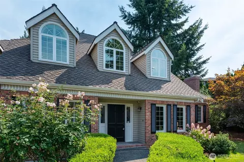 23837 SE 45th St, Issaquah, WA 98029