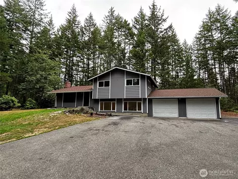 11951 Helena Trl SW, Port Orchard, WA 98367