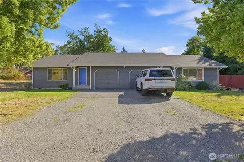 1614 1616 115th St S, Tacoma, WA 98444