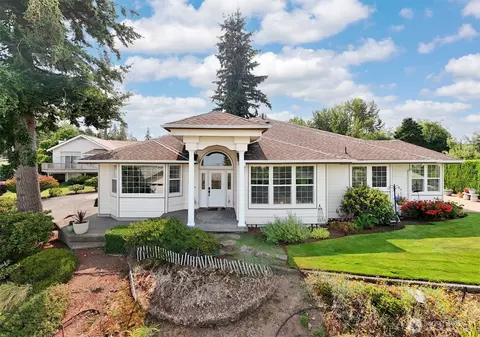 911 E Pacificview Dr, Bellingham, WA 98229