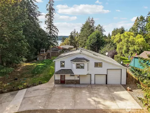 196 Nolton Rd, Nordland, WA 98358