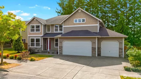 19484 Rainier View Rd SE, Monroe, WA 98272