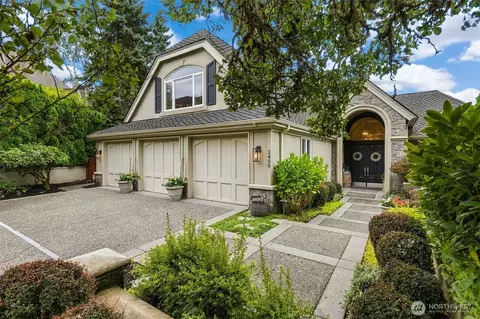 2409 196th Ave SE, Sammamish, WA 98075