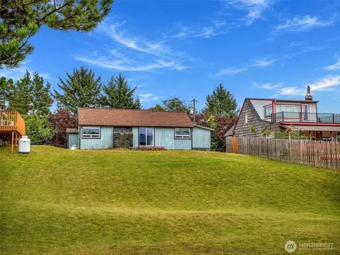 12905 N N Aly, Long Beach, WA 98631