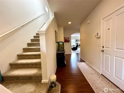 Entry Way - 3018 Eagle Loop NE, Lacey, WA 98516 photo 1 of 4