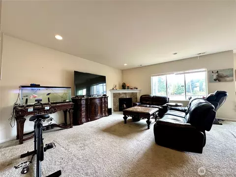 Living - 3018 Eagle Loop NE, Lacey, WA 98516 photo 2 of 4