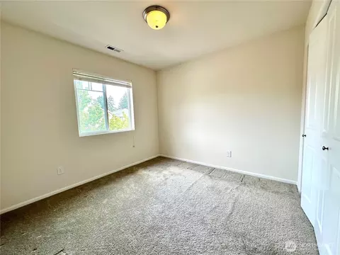 Bedroom - 3018 Eagle Loop NE, Lacey, WA 98516 photo 5 of 7