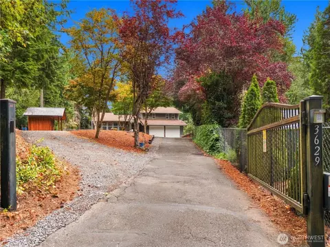 3629 170th Ave E, Lake Tapps, WA 98391