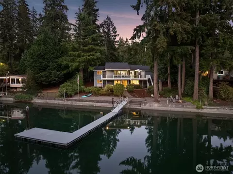 8812 86th Ave NW, Gig Harbor, WA 98335