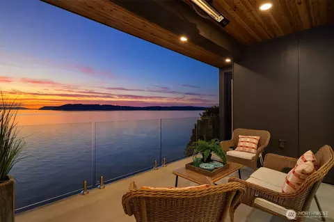 12306 Possession Ln, Edmonds, WA 98026