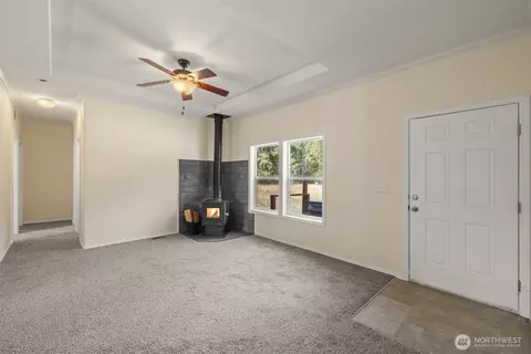 Living - 253 Riverside Rd, Sequim, WA 98382 photo 2 of 4