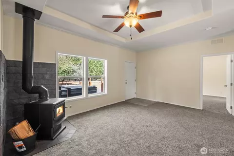 Living - 253 Riverside Rd, Sequim, WA 98382 photo 3 of 4
