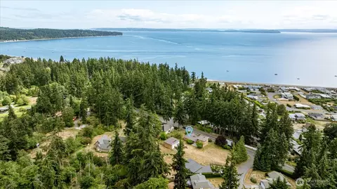 5531 Mutiny Bay Rd, Freeland, WA 98249