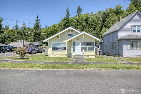 401 Chenault Ave, Hoquiam, WA 98550