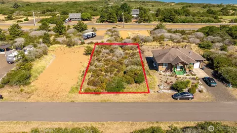 1364 Storm King Ave SW, Ocean Shores, WA 98569