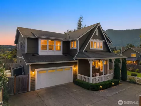 1069 SE 13th Pl, North Bend, WA 98045