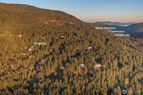 View/Area - 237 Switchback Rd, Eastsound, WA 98245 photo 6 of 8