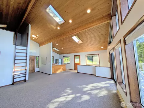 Living - 237 Switchback Rd, Eastsound, WA 98245 photo 2 of 5