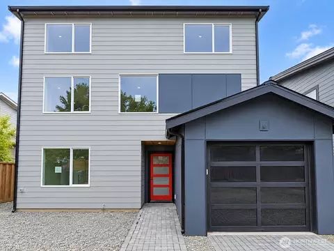 8316 28th Ave NW, Seattle, WA 98117