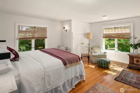 Bedroom - 3816 E Spring St, Seattle, WA 98122 photo 1 of 5