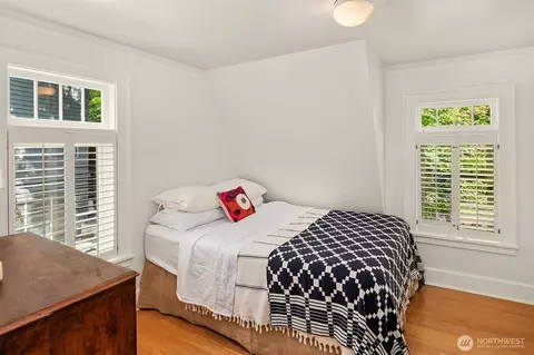Bedroom - 3816 E Spring St, Seattle, WA 98122 photo 5 of 5