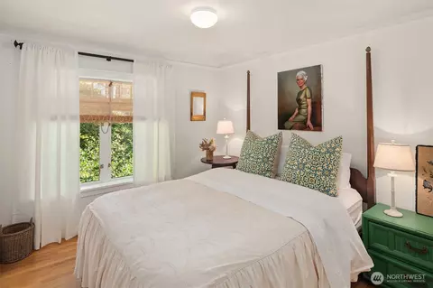 Bedroom - 3816 E Spring St, Seattle, WA 98122 photo 3 of 5