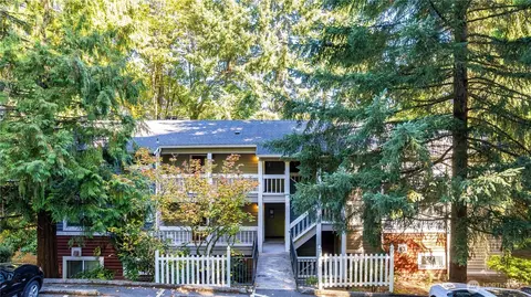 15246 SE 43rd Ct #G301, Bellevue, WA 98006