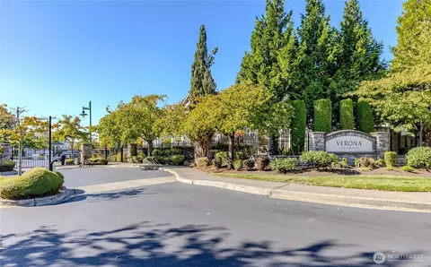 6530 SE Montevista Dr, Auburn, WA 98092
