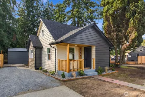 429 M St NE, Auburn, WA 98002