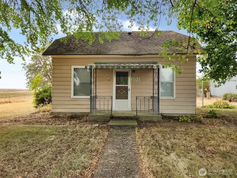 103 W Oak St, Almira, WA 99103