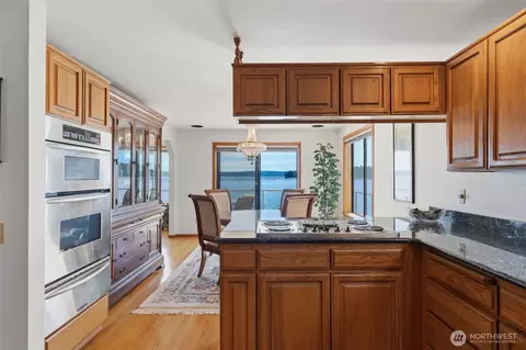 Kitchen - 561 E Rauschert Rd, Grapeview, WA 98546 photo 3 of 3