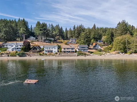 View/Area - 561 E Rauschert Rd, Grapeview, WA 98546 photo 5 of 7